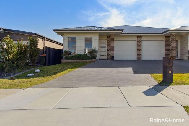 1/31 Matchless Avenue, NSW 2580