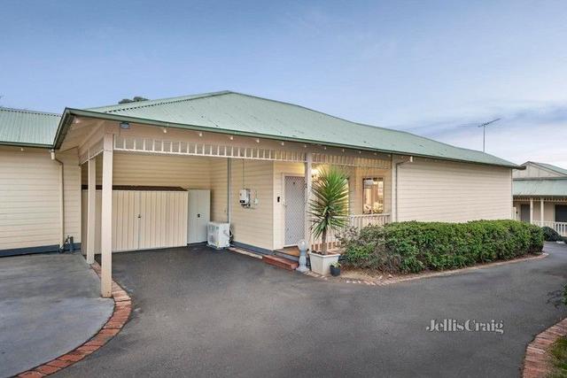 2/55 Hull Road, VIC 3136