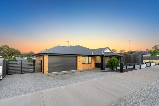 75 Newenham Parade, SA 5251