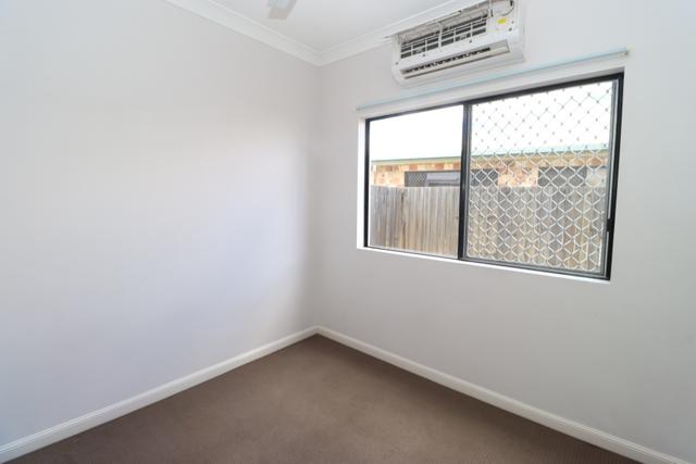 Unit 3/125 West St, QLD 4825