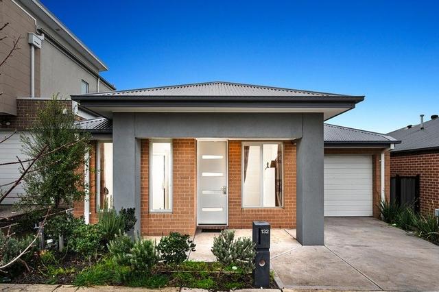 132 Juscelina Drive, VIC 3064