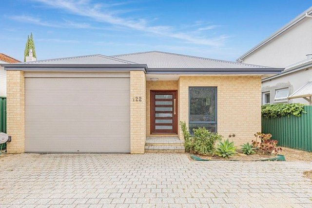 122 Angelo Street, WA 6151