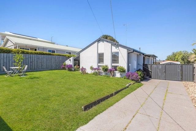 24 Thamballina Road, VIC 3222