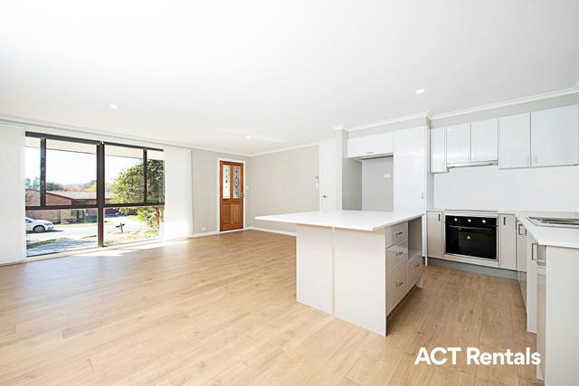 5 Amos Place, ACT 2902