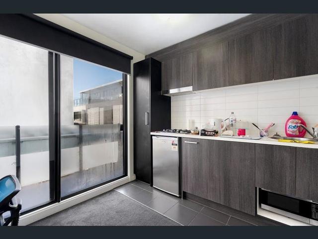 40/949 Dandenong  Road, VIC 3145
