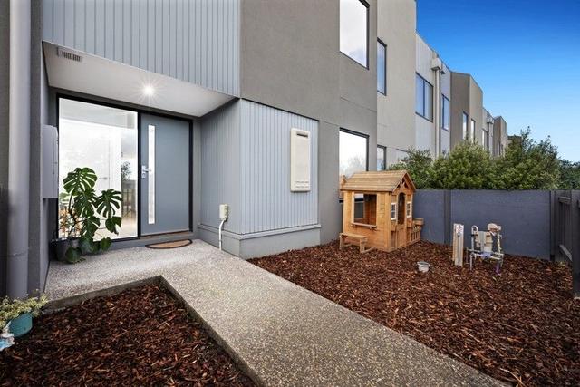 14 Spotted Gum Close, VIC 3978