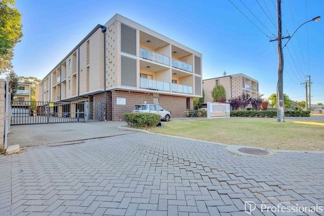 104/9 Central Terrace, WA 6107