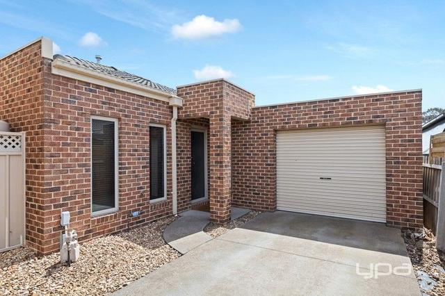 3/4 Darlington Grove, VIC 3037