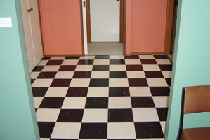 Meals Area (2004-04-02)