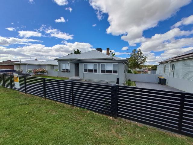 37 Currawong Street, NSW 2594