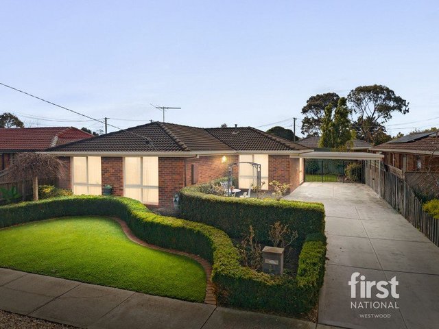 17 Millewa Way, VIC 3024