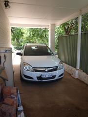Carport off side of home (2012-01-11)