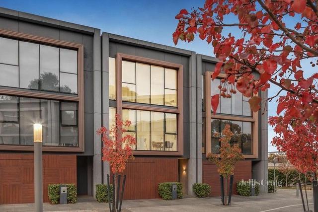 4 Periwinkle Place, VIC 3143