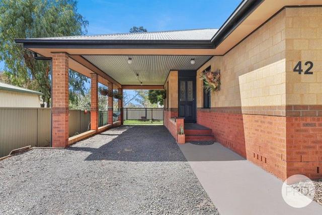 42 Victoria Street, NSW 2338