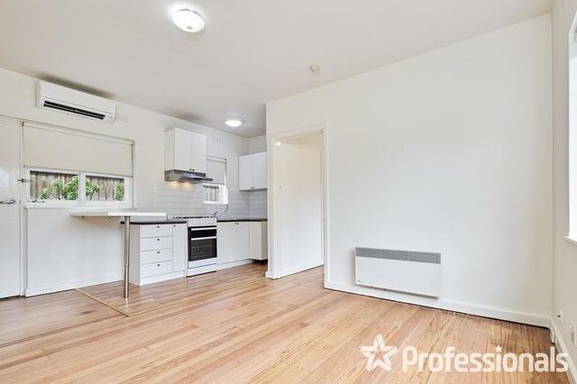 2/4 Newton Court, VIC 3182