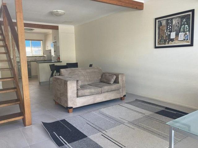 7/20 Short Street, QLD 4680