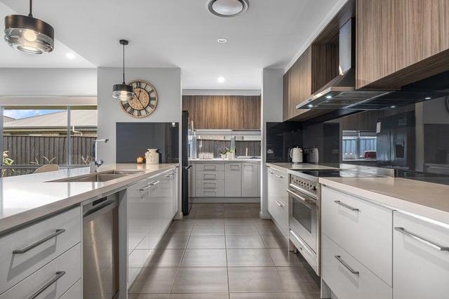 23 Plateau Street, NSW 2754