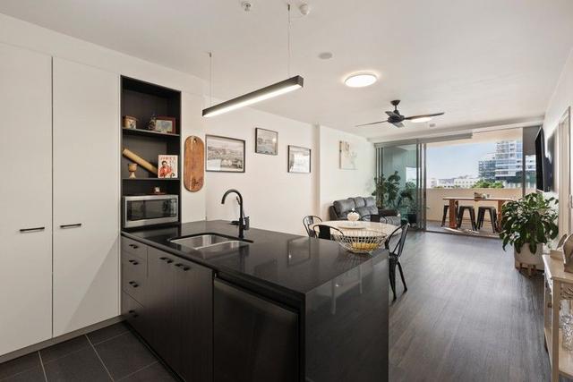 204/30 Festival Pl, QLD 4006