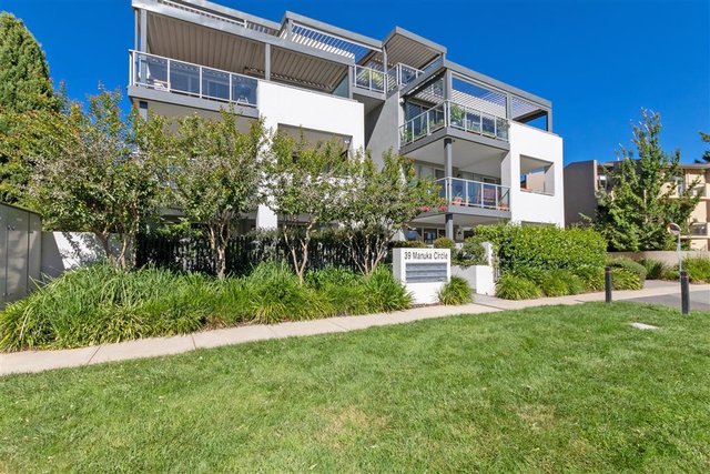 2/39 Manuka Circle, ACT 2603