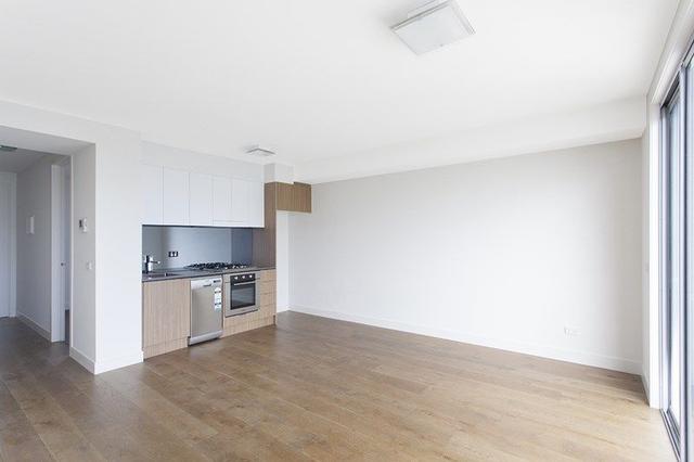 302/77 Poath Road, VIC 3163