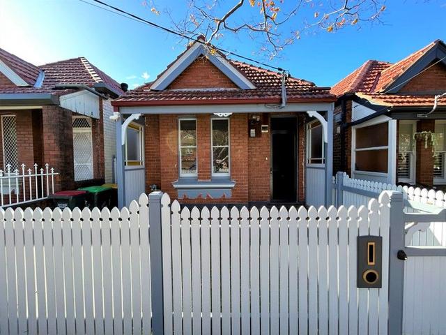 4 Moncur Street, NSW 2204