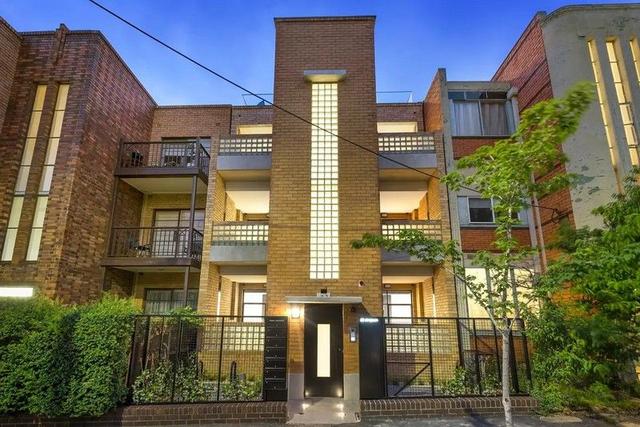 2/60 Simpson Street, VIC 3002