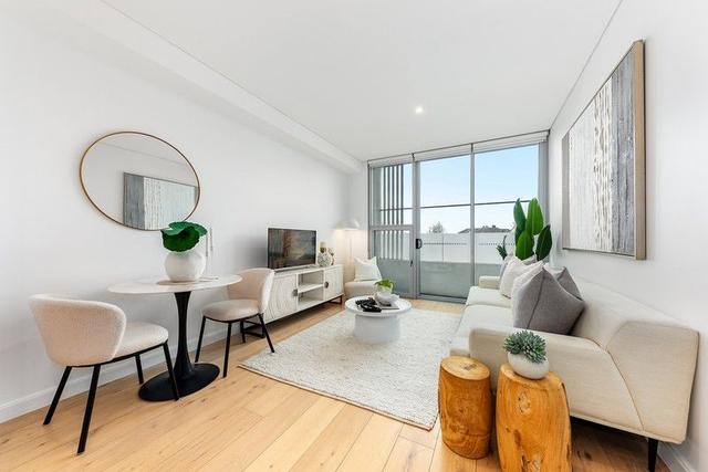 202/61 Parraween Street, NSW 2090