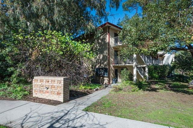 4/7 Cullen Street, WA 6008