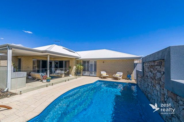 15 Tallering Way, WA 6174