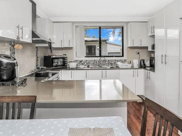 103 Hoyle Dr, NSW 2761