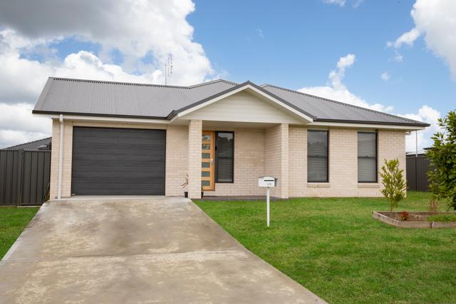 6 Tourmaline Drive, NSW 2320