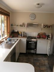 Kitchen (2010-04-29)