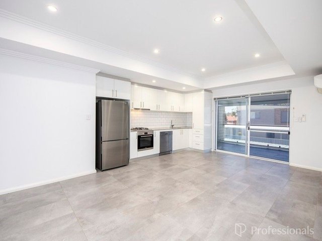 7/27 Green Avenue, WA 6021