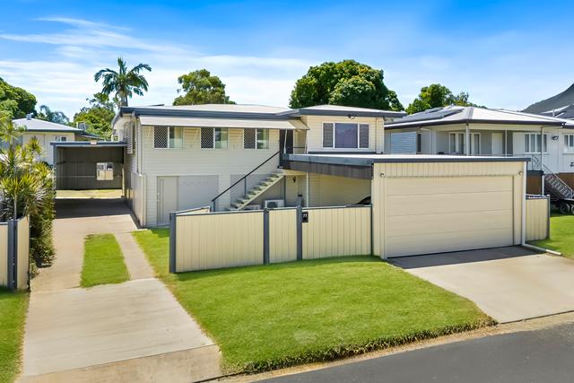77 Thorn Street, QLD 4701