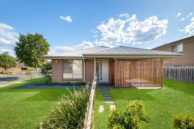 1 Crossley Avenue, NSW 2745