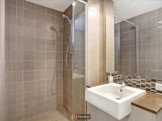 Main Bathroom (2018-03-21)