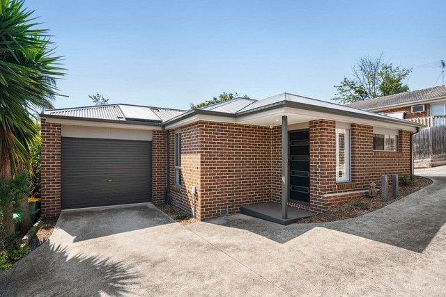 2/9 Stuart Road, VIC 3140