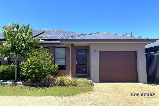 18 Fountain Circuit, NSW 2830