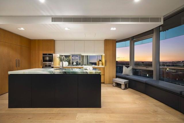 605/63 Hall Street, NSW 2026