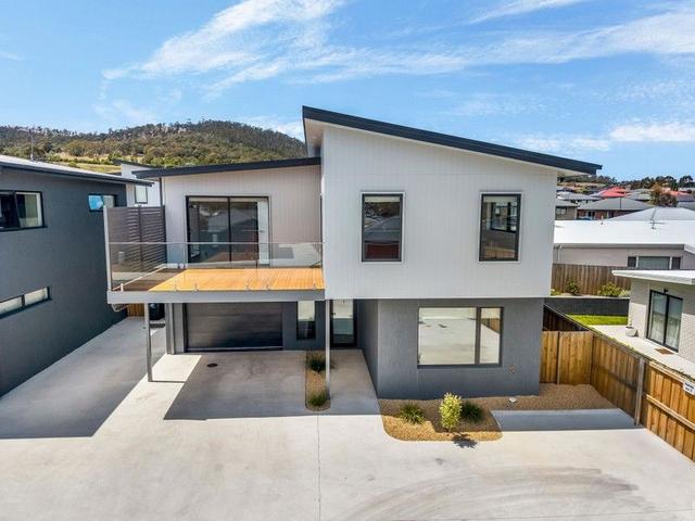 2/18 Highgrove Road, TAS 7019