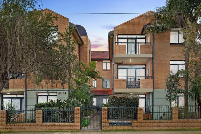 15/34 Melvin Street, NSW 2209