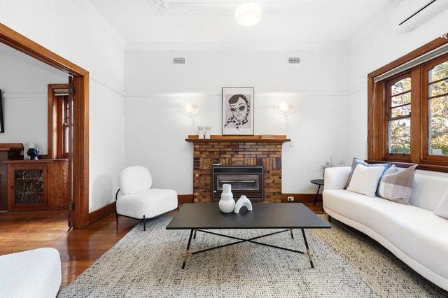 18 Ward Grove, VIC 3044