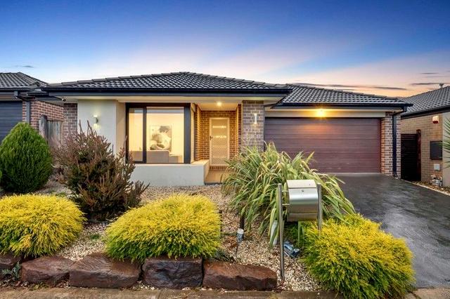74 Whiteleaf Drive, VIC 3064