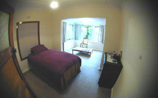 Bed 3 (2003-04-04)