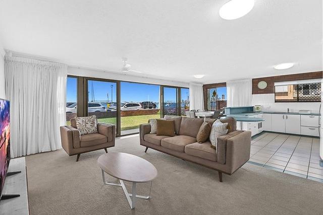 2/292 Marine Parade, QLD 4215