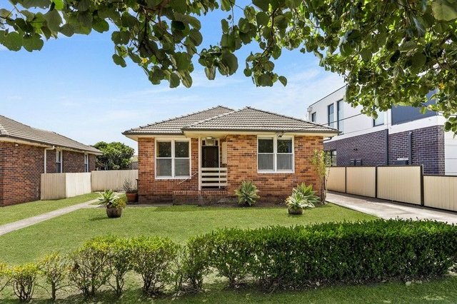 8 Adams Avenue, NSW 2036