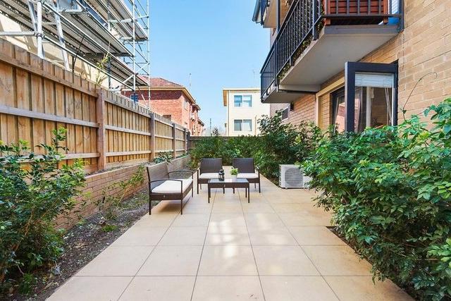 30/3 Herbert St, VIC 3182