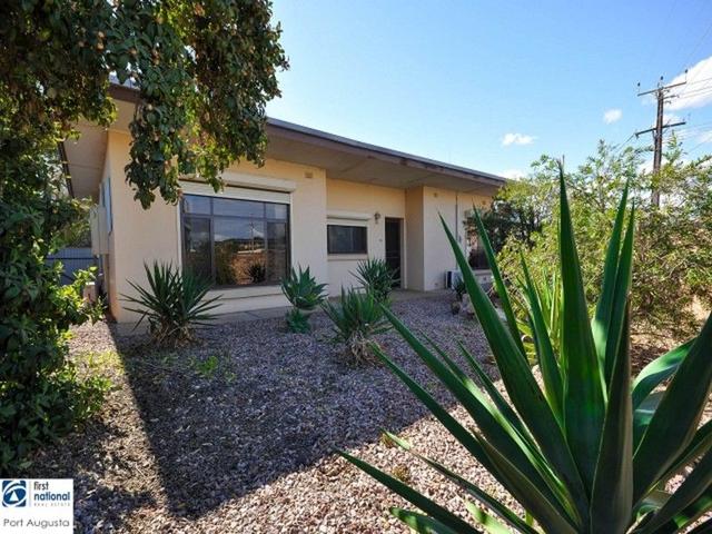 105 Carlton Parade, SA 5700