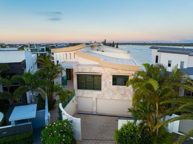 48 The Peninsula, QLD 4216