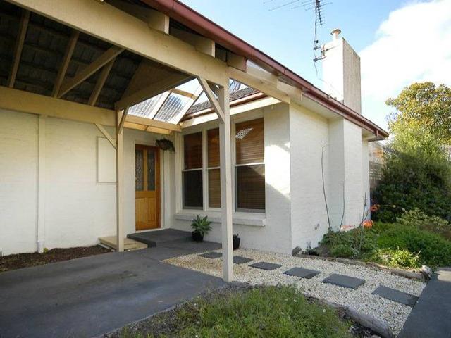 1/6 Kuebler Street, VIC 3150